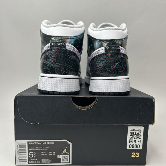 Nike Shoes Air Jordan 1 Mid SE GS “Take Flight” 2023 - Picture 4 of 5